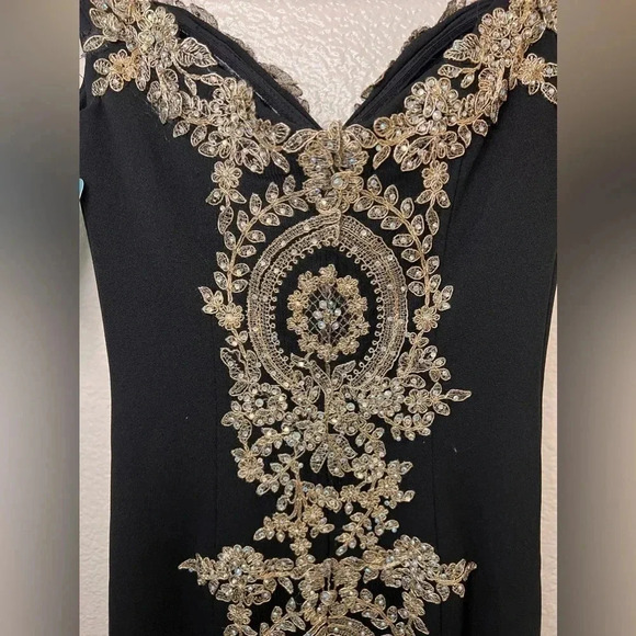 NWT Dancing Queen Beaded Formal Full Length Gown - Picture 12 of 13